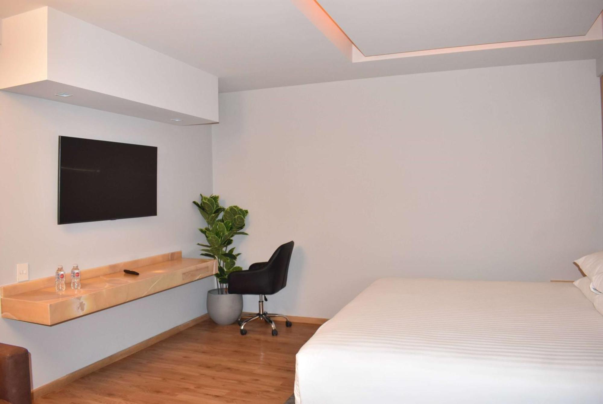 Hotel Ramada By Wyndham Santa Fe Cidade do México