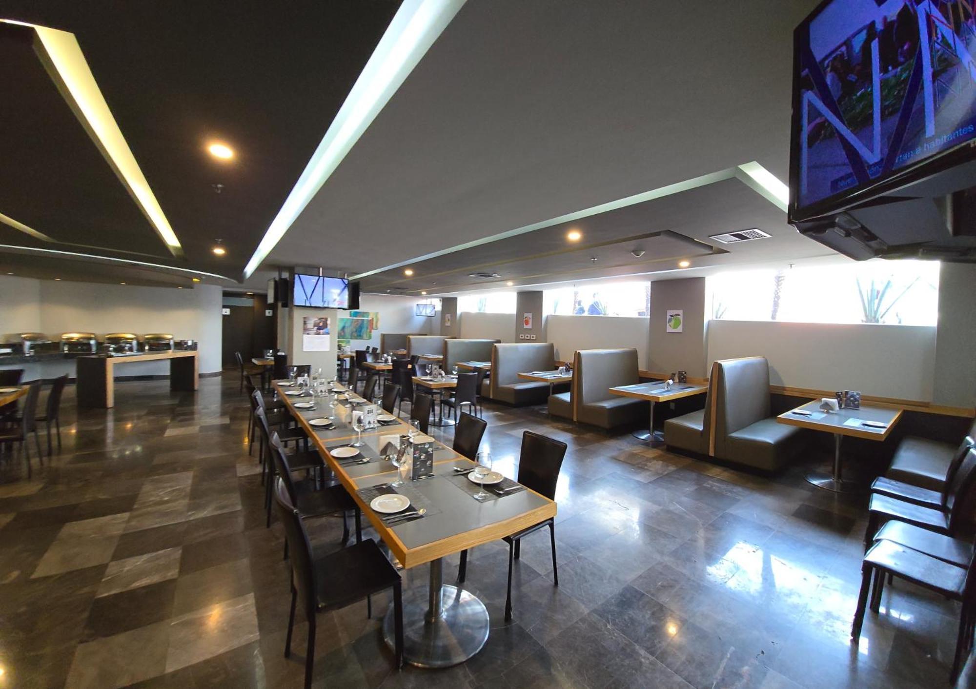 Ramada By Wyndham Santa Fe Cidade do México