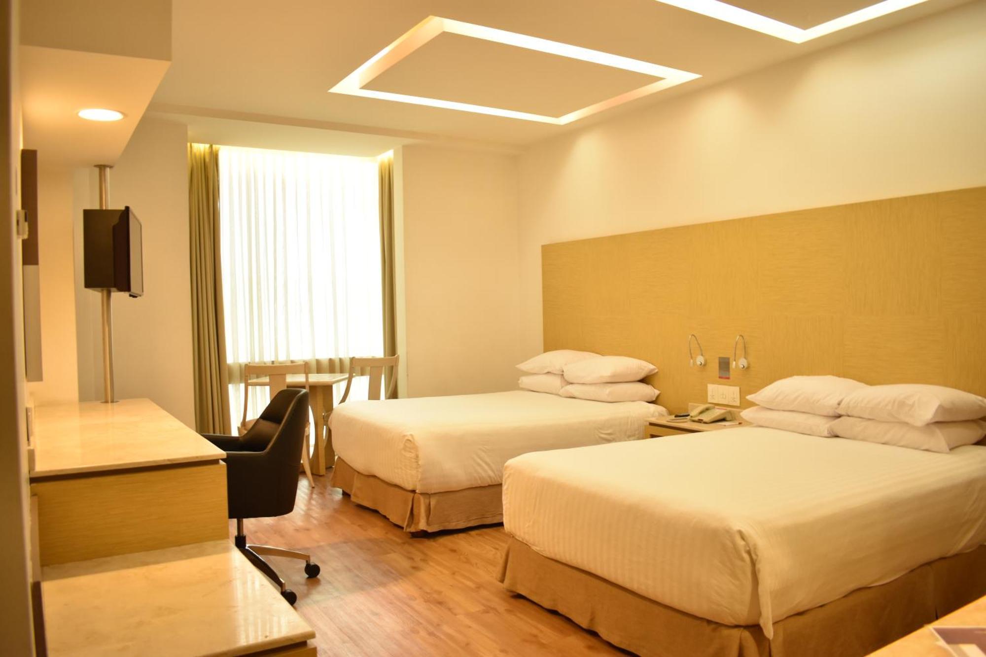 Hotel Ramada By Wyndham Santa Fe Cidade do México
